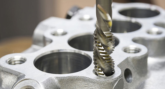 Reaming turning Reaming turning